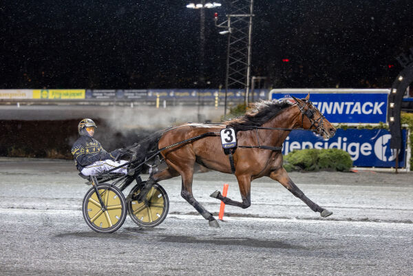 - Han er i rute